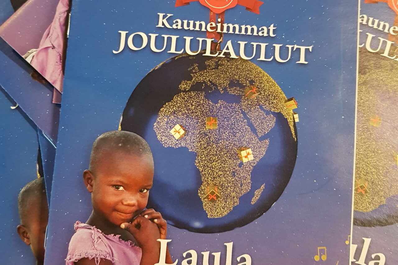 Kuva tämän vuoden Kauneimmat joululaulut -vihkosen kannesta